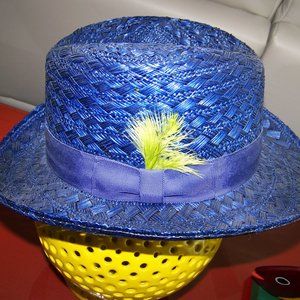 STRAW HAT